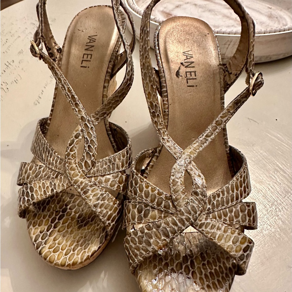 Vaneli Women's Snakeskin Pattern Sandals size 8